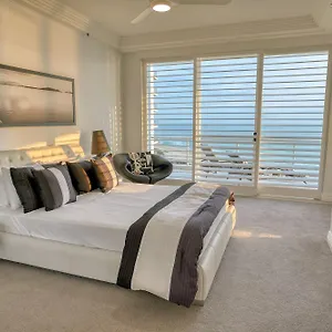 Carmel By The Sea **** Gold Coast
